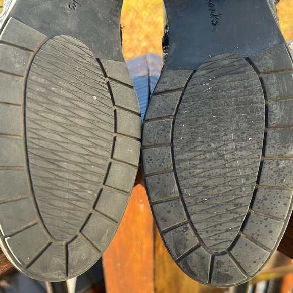 Clarks Booties Women’s Size 7 - Picture 12 of 14